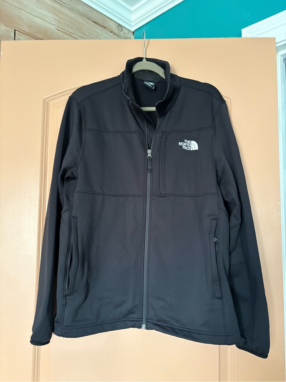 The North Face Black Softshell Shirt Jacket with Chest Pocket NWOT!!!